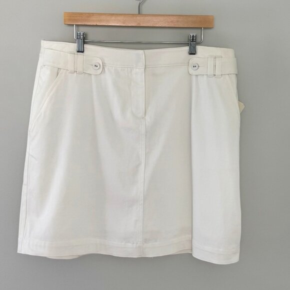 C.J. Banks White Stretch Scooter Skirt (16W) - Picture 1 of 10